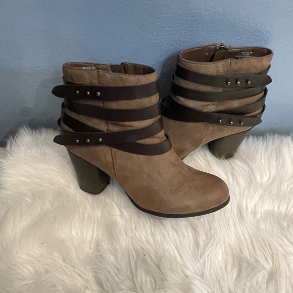 MADDEN GIRL DELUXXXE BEIGE WITH BROWN STRAPS ! - Picture 3 of 11